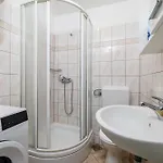 Evica 3,4,5 * Crikvenica