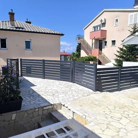 Apartman Evica 3,4,5 *