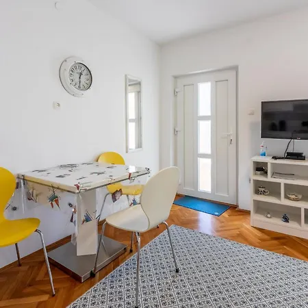 Evica 3,4,5 Appartement Crikvenica