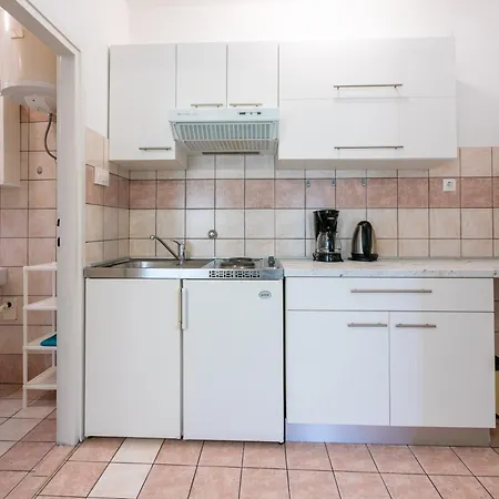 Evica 3,4,5 * Crikvenica