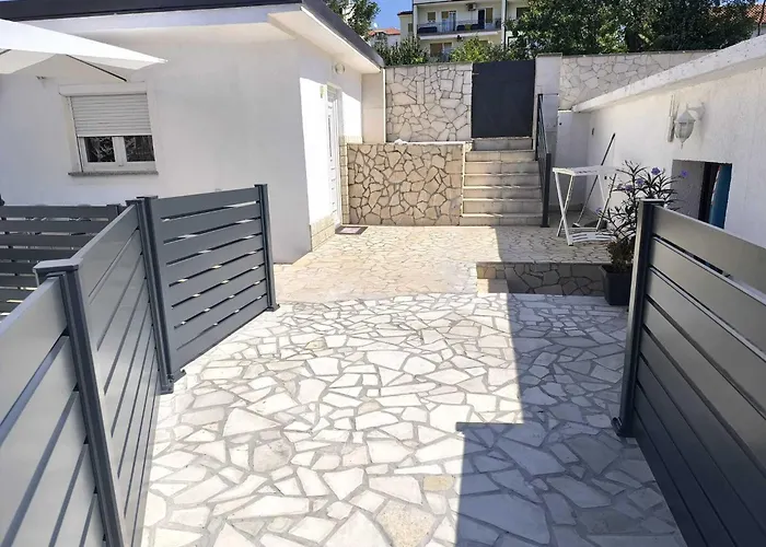 Evica 3,4,5 Apartman