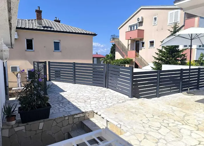 Apartman Evica 3,4,5 *