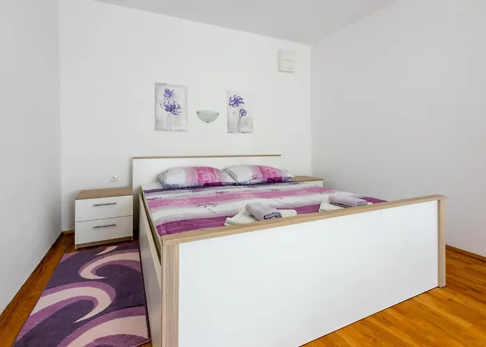 Evica 3,4,5 Crikvenica