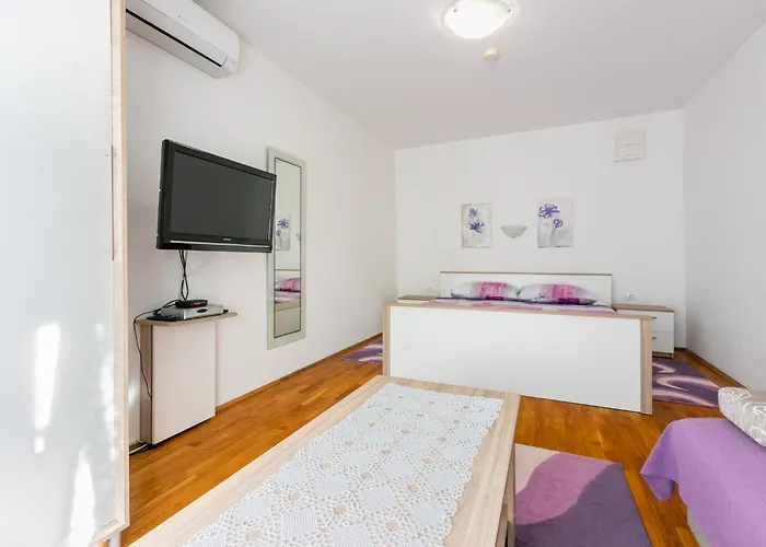 Evica 3,4,5 Apartman
