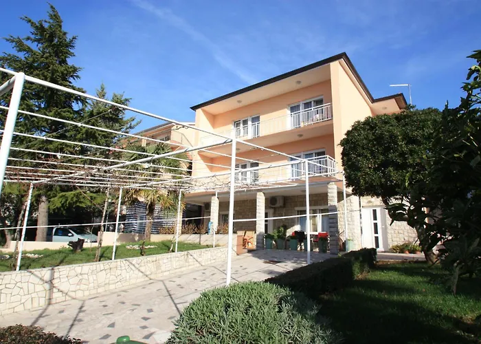 Evica 3,4,5 * Crikvenica