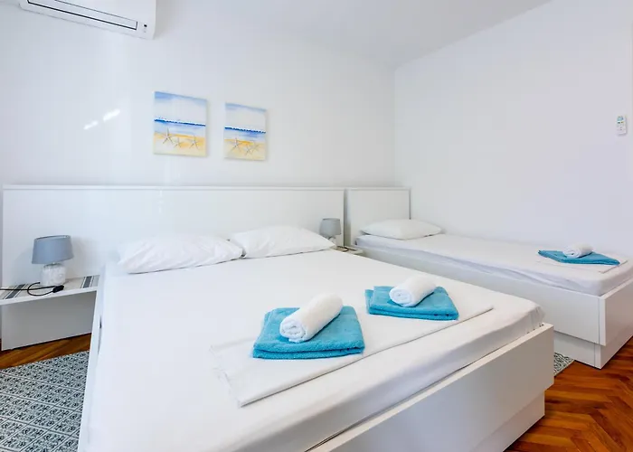 Evica 3,4,5 Crikvenica