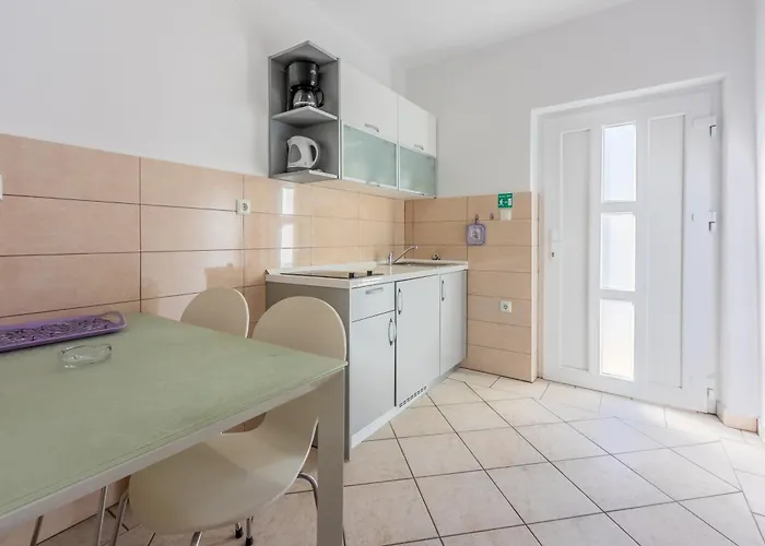 Evica 3,4,5 Apartman